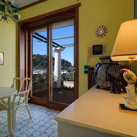 Apartment Maison D'ileane By Italianhost