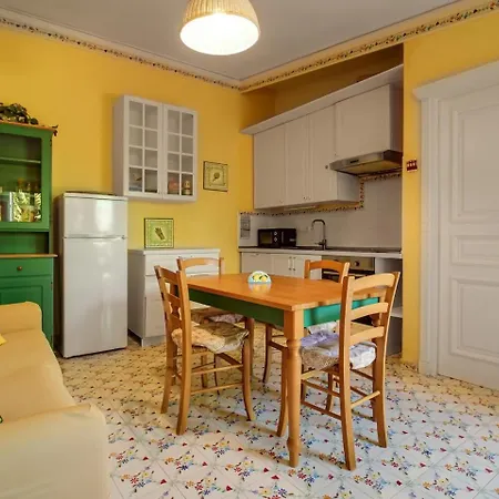 Maison D'ileane By Italianhost Daire