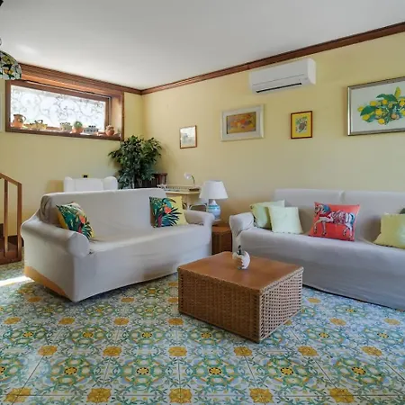 Daire Maison D'ileane By Italianhost